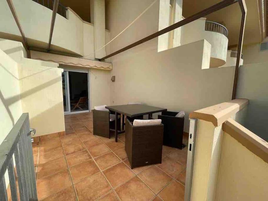 Moderna Y Alegre Vivienda Junto Al Mar . Apartment Roquetas de Mar Luaran gambar