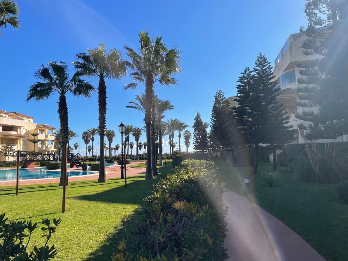 Moderna Y Alegre Vivienda Junto Al Mar . Apartment Roquetas de Mar Luaran gambar